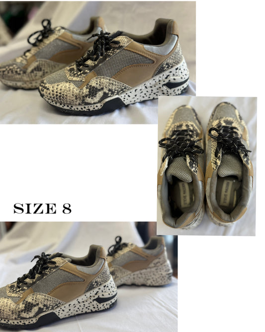Steve Madden tennis shoes